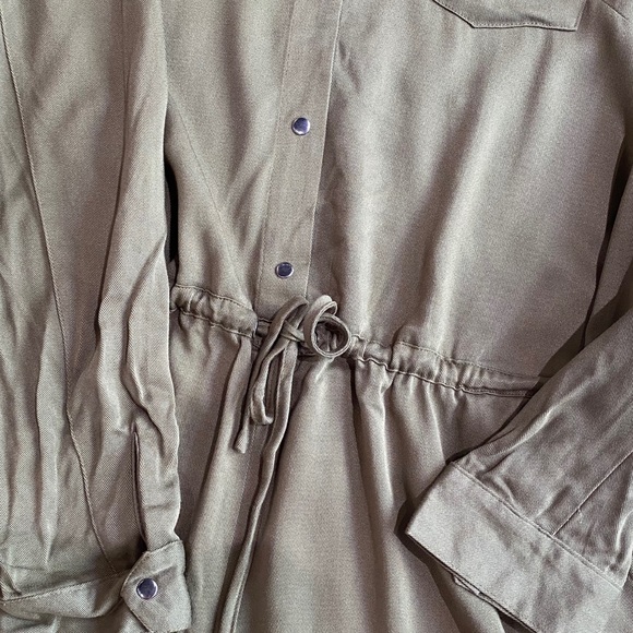 Army Green Emboidered Romper - Picture 3 of 5